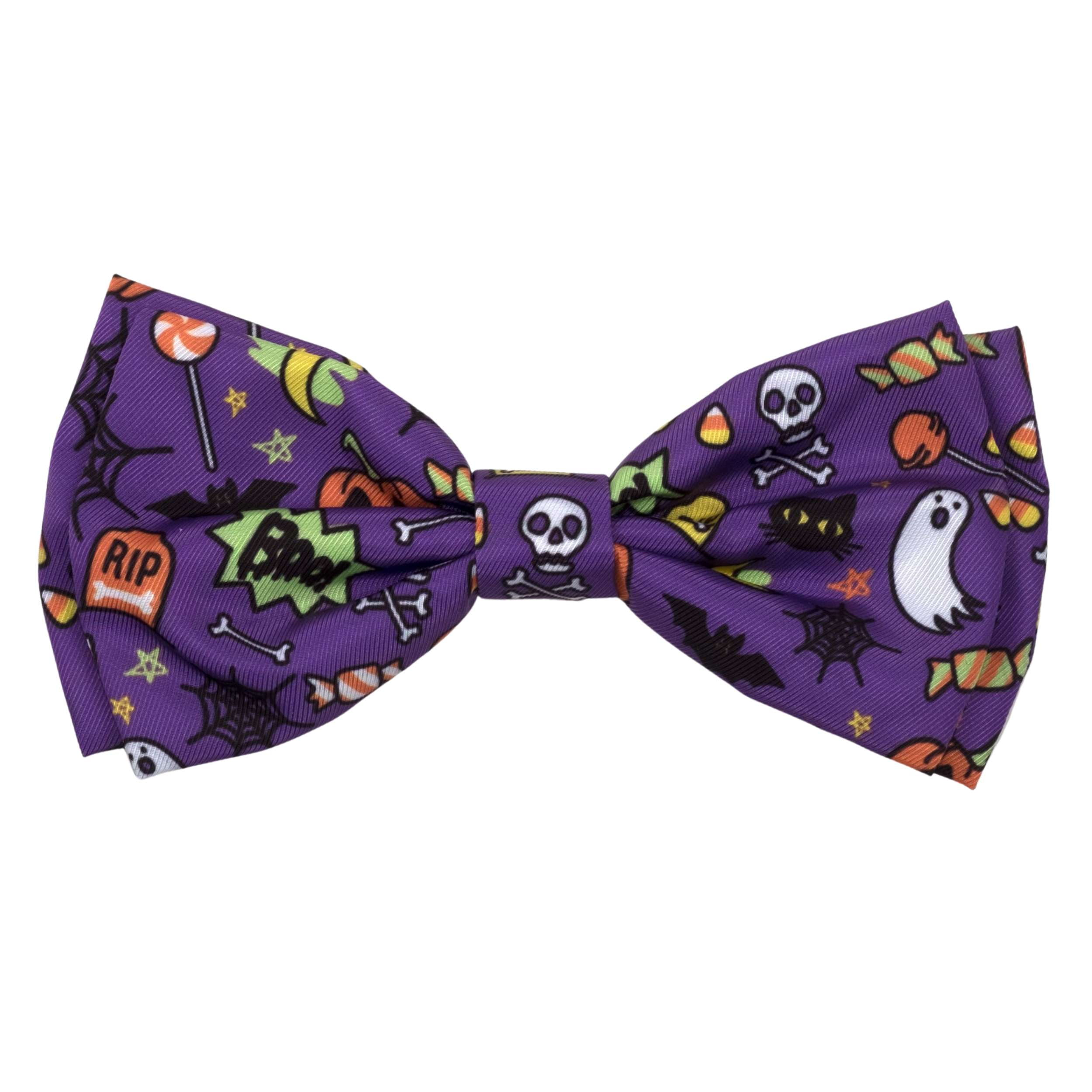 FRIGHT-NIGHT-DOG-BOW-TIE