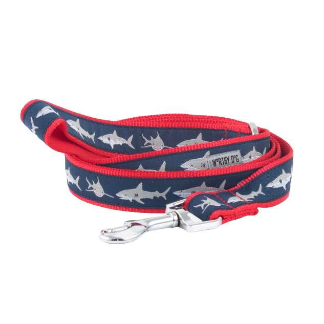 jaws-sharks-dog-leash