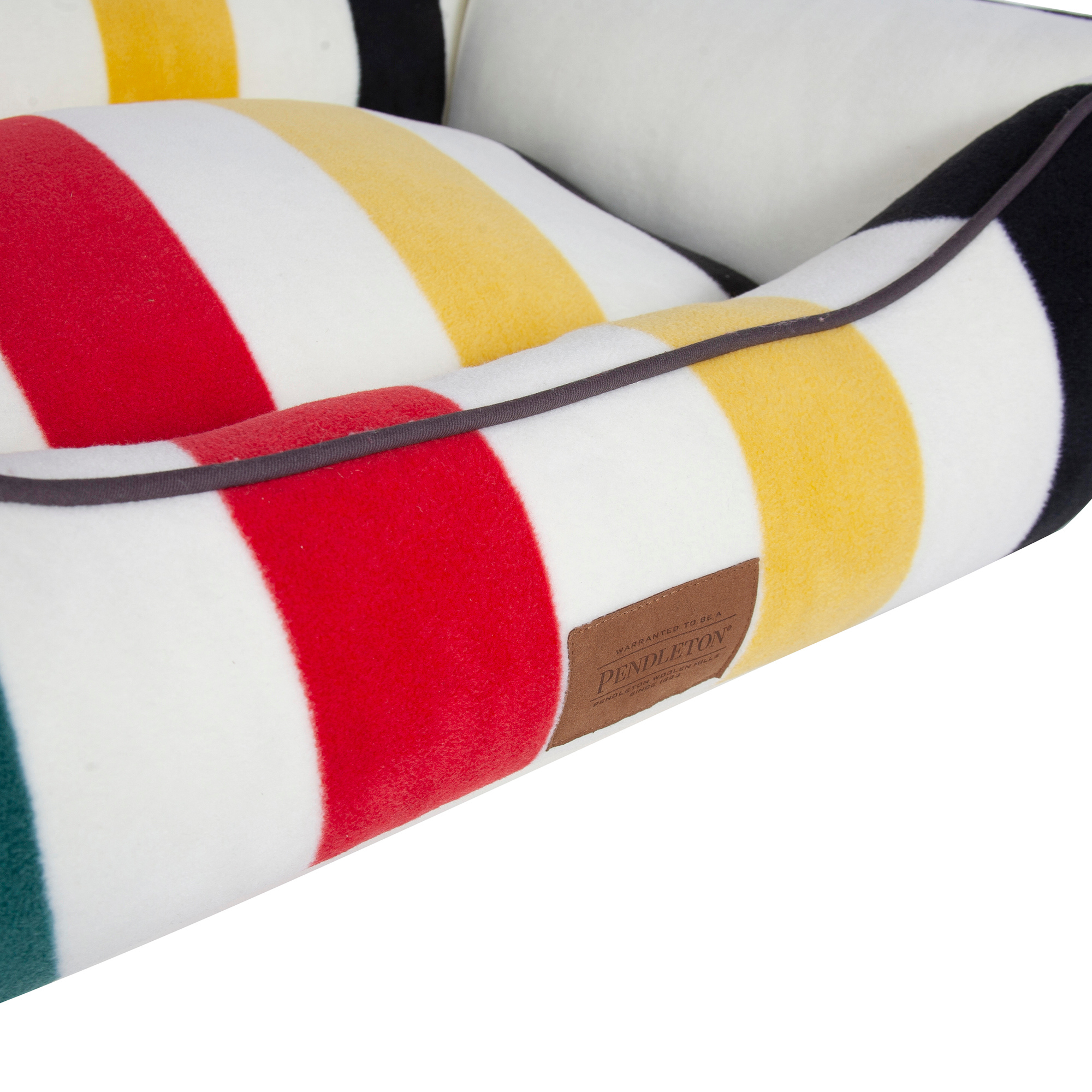 PENDLETON-DOG-BED-BOLSTER-GLACIER-NATIONAL-PARK-CUDDLER